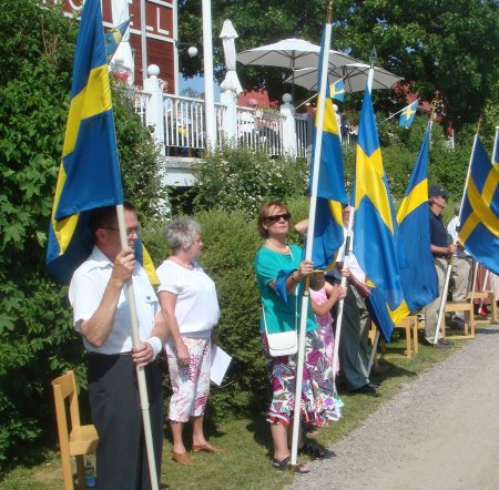 62.jpg (72423 bytes)